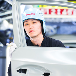 トヨタ自動車株式会社／トヨタ車の製造スタッフ（未経験歓迎）／正社員 