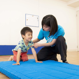 アース キッズ株式会社 児童指導員 発達支援保育士 完全週休2日制 実務未経験可 勤務地 川崎市宮前区 横浜市港北区 横浜市鶴見区 ほかの求人情報 転職ならdoda デューダ