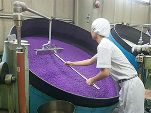 大阪糖菓株式会社 こんぺいとうやチャイナマーブル等のお菓子の製造スタッフ