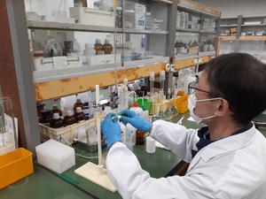 環友産業株式会社 水質・土壌等の環境分析／未経験歓迎／手当豊富／土日祝休み