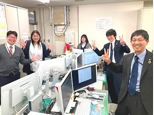 株式会社あじかん（経営管理部／情報システム課） 【スタンダード市場】 社内SE職／年休120日／有休取得推進