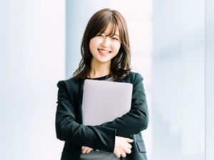 令和セキュリティ株式会社 一般事務（残業なし）土日祝休み　年間休日125日以上