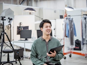 ダイアモンドヘッド株式会社 (SCSKグループ)