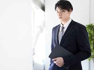 株式会社塩釜港