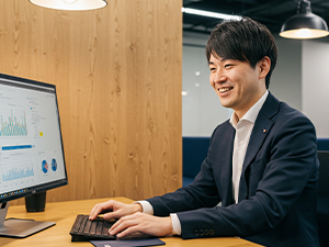 株式会社タカトク