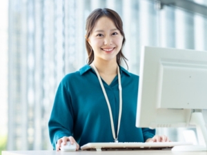 臨港石油株式会社 事務スタッフ／経験者歓迎／嬉しい土日休み！／残業ほぼなし