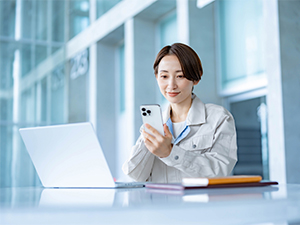 株式会社エーライン 事務職／未経験歓迎／年休120日以上・土日祝休み／浅草橋5分