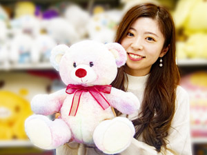 株式会社ＫＴｈｉｎｇＳ 人事（新卒採用中心）／フレックスタイム制／20～30代活躍中