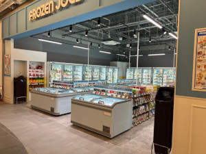 株式会社アイスコ 【スタンダード市場】 冷凍食品のバイヤー・店舗運営／新規事業／月給28万円／転勤無