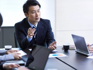 株式会社ロジクエスト 通関士／複数名増員募集／年休122日／完全週休2日制