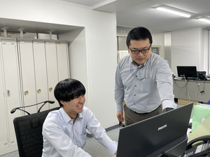 日本エアーテック株式会社 【スタンダード市場】 経理／年休124日／賞与6.05カ月分／住宅・家族手当