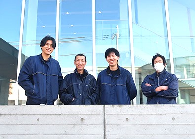 京都食肉市場株式会社 手に職を！未経験歓迎の加工スタッフ／完全週休2日制（水・日）