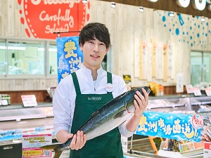 株式会社フレッセイ 店舗運営スタッフ／未経験歓迎／完全週休2日制に近い働き方