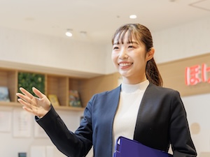 ほけんの窓口グループ株式会社 (伊藤忠商事グループ) 来店型カウンター営業／定着率94.5%／一都三県で積極採用中