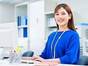 株式会社Ｙ＆Ｙ（ワイアンドワイ） 人気商品を扱う／貿易事務／営業（総合職）月給25万～35万円