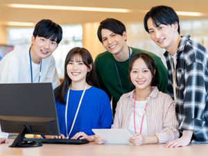 キャリアリンク株式会社 【プライム市場】 採用・人事／経験者優遇／土日祝休／年休124日／賞与年2回