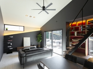 辰巳住宅株式会社 住宅営業／未経験歓迎／完全週休2日制／転勤なし／別途決算賞与