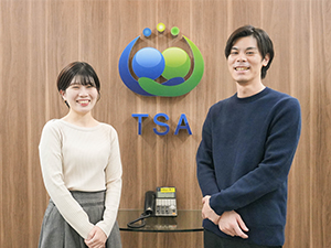 株式会社ティーエスエー WEBデザイナー／昇給チャンス年4回・前給保証／原則定時退社