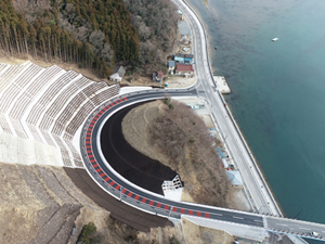 株式会社マルテック 道路舗装工事など公共工事の土木施工管理／土日祝休・年休127