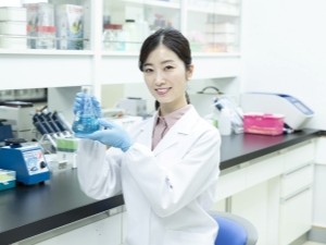 ＷＤＢ株式会社 関西／研究職（未経験可）／月給32万円～／転勤なし