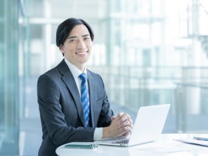 東京中央青果株式会社 (神明ホールディングスグループ) 経理メインの管理部門スタッフ／将来の幹部候補／16時退勤