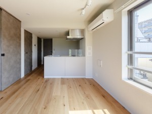 株式会社嶋工務店 施工管理／経験不問／定着率9割以上／直行直帰OK／社用車貸与