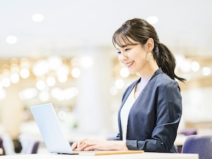 キャリアリンク株式会社 【プライム市場】 八尾市募集／未経験歓迎のPJTリーダー／年休124日