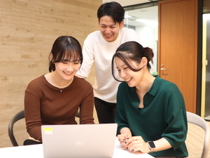 株式会社家づくり本舗 事務スタッフ／年間休日125日／基本定時退社／第二新卒歓迎！