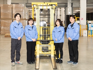 ロジスティックスオペレーションサービス株式会社 (三井倉庫ホールディングスのグループ企業) 事務＆倉庫内軽作業／未経験OK／土日祝休み＆年間休日125日