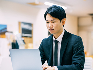大東京自動車株式会社 (東京無線グループ) タクシー会社の事務スタッフ／未経験歓迎／16時退勤／残業なし