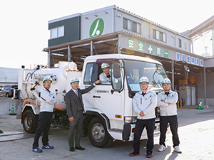 林宗土木株式会社（ハヤシムネドボク） (グループ会社／林ホールディングズ株式会社) 現場技能スタッフ／残業ほぼなし／力仕事少なめ／賞与最大年3回