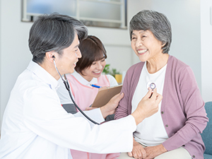 医療法人忠優会 訪問診療を支える運営管理・営業企画／未経験歓迎／残業ほぼなし