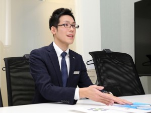 ベストファーム株式会社 法人営業／年休120日／残業月18h／月給25万円以上