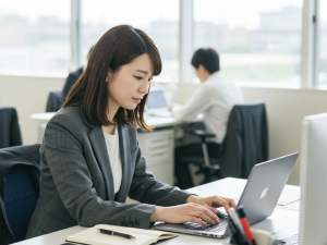 株式会社ゆめデリカ (イズミグループ) 事務／惣菜の受注管理／待遇手当充実／イズミグループ／安佐北区