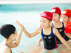 株式会社イナホスポーツ(スウィンみよしスイミングスクール) スイミングインストラクター（総合職・一般職）