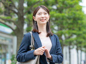 新晃電気株式会社 ルート営業／年休125日／国の関連機関や大手企業の対応など