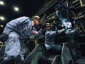 ＪＦＥ条鋼株式会社 (JFEグループ) 製造オペレーター／未経験歓迎／賞与6カ月／年休120日