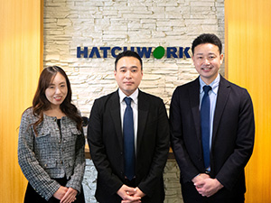 株式会社ハッチ・ワーク 【グロース市場】 貸会議室開発担当／年休123日／創業25年／裁量大／手当充実