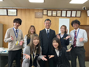 株式会社江南自動車学校 (株式会社RTホールディングスのグループ会社) 自動車教習インストラクター／未経験歓迎／賞与年2／資格取得可