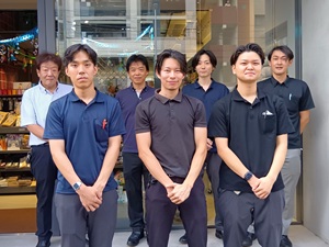 小林紙工株式会社 ルート営業を兼ねた配送ドライバー／土日祝休み／創業100年