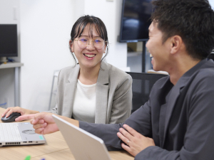 大希企画株式会社 管理本部の総務事務／未経験歓迎／正社員／完全週休2日制