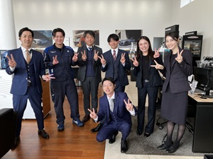 株式会社モトーレン神戸 (GLIONグループ) BMWサポートスタッフ／未経験歓迎／年休119日／賞与年2回