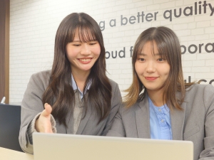 株式会社マーキュリー 事務／未経験OK／基本定時退社／昇給賞与年2回／dojm1F