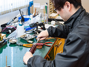 株式会社ハイオス サービスエンジニア／土日祝休／年休123日以上／未経験OK！