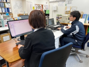 株式会社弓田建設 (ＯＣＨＩホールディングスグループ) 住宅・不動産営業／原則残業なし／実働7.5H／転勤なし