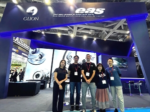 株式会社ＥＡＳ　ＡＵＴＯＭＯＴＩＶＥ 海外営業／未経験歓迎／語学を活かす／賞与年3回／年休125日