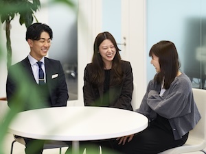 株式会社WeeAre 財務経理／未経験歓迎／土日祝休み／月給25万円以上