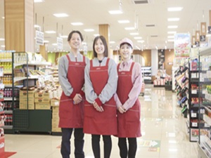 アルビス株式会社【プライム市場】 スーパーの企画・販売員／年収680万円可／賞与4.5ヶ月