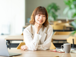 株式会社ノア企画 スイーツ会社の事務アシスタント／残業ほぼなし／服装自由