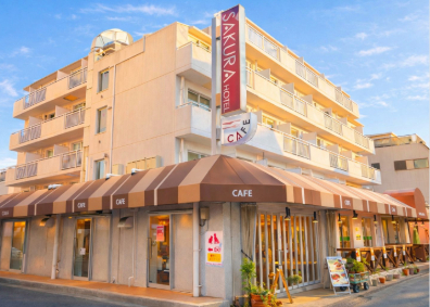 有限会社サクラホテル 月給50万円以上／支配人候補／世界中の旅人が集うホテル